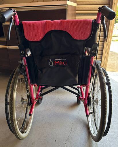 MiKi/ミキ自走用車椅子スタイリッシュ車いす Used /美品 MiKi の自走介助兼用車いす【車椅子販売のお店 YUA】