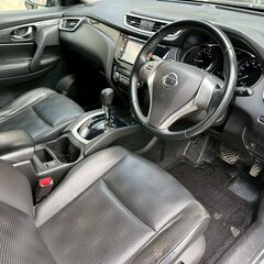 ニッサン　エクストレイル　2.0X　二列　バックカメラ　地デジ　Bluetooth　車検付き　ブラックパールの画像