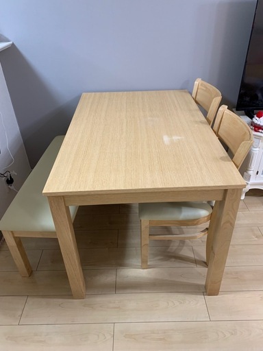【早い者勝ち】テーブルと椅子セット