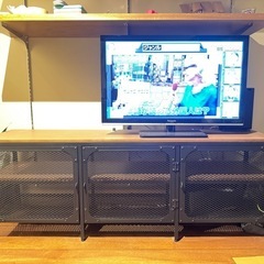 オシャレなテレビ台です！
