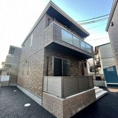 🏡🐶🐈ペット飼育相談可　駐車場1台無料　設備充実　築浅3LDK賃...