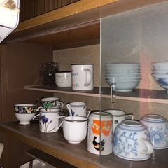 食器　お皿　コップ　急須　湯呑み　ティーカップなどの画像