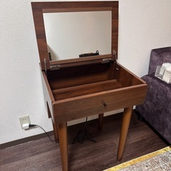 ドレッサー