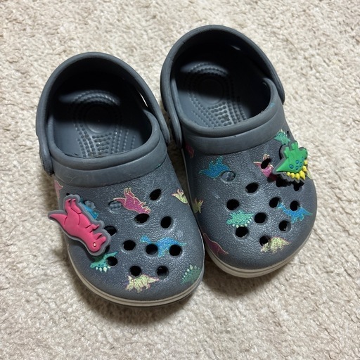 キッズクロックス13センチ (さり) 豊田市のキッズ用品《子供用