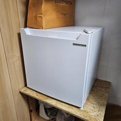 ミニ冷蔵庫　小型冷蔵庫