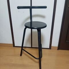 カウンター椅子の画像