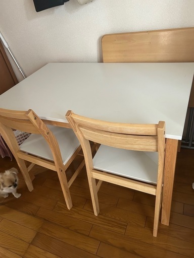 ニトリダイニングテーブル