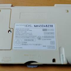【ジャンク品】初代　ニンテンドーDS 本体の画像