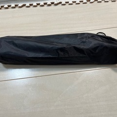 【新品未使用品！】Cheery スマホ三脚　5段階伸縮　Bluetoothリモコン付きの画像