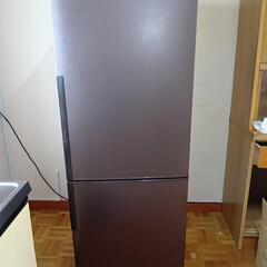 美品！SHARPプラズマクラスター2ドア冷蔵庫271L