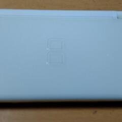 ニンテンドーDS LITE 本体の画像