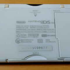 ニンテンドーDS LITE 本体の画像