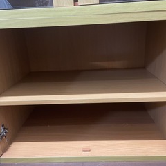 【受付4/27まで】食器棚 の画像