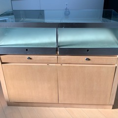 ショーケースの画像