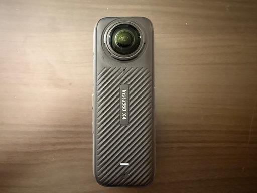 ビデオカメラ、ムービーカメラ insta360 X4