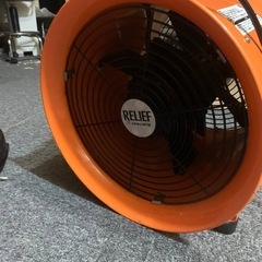 送風機と誘導するホース売💨