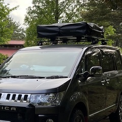 ルーフテント YAKIMA（ヤキマ）スカイライズ サイズS  ルーフトップテントの画像