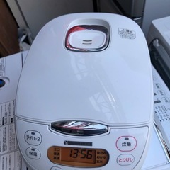 炊飯器 ヤマダ YAMADASELECT YECM10G1 5合炊き W 5合　2020年の画像