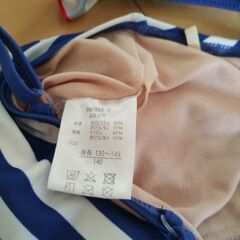 [決まりました]水着 140cm ワンピースタイプの画像
