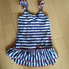 [決まりました]水着 140cm ワンピースタイプの画像