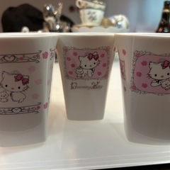 ハローキティマグカップ4個セット