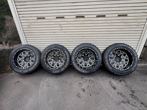 lc off-road アルミホイール　デリカスペースギア