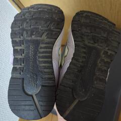(458)【¥ 2,400】【17.0cm】NewBalance 313 キッズシューズ 運動靴 薄紫色 箱付きの画像