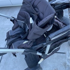 グレコ 縦型2人乗りベビーカーの画像