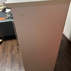 食器棚の画像