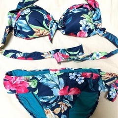 【✨美品✨】『花柄』ビキニの画像