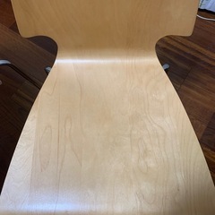 IKEA VILMERスタッキングチェア2脚セットオーク材の画像