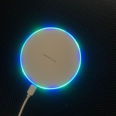 ワイヤレス充電器の画像