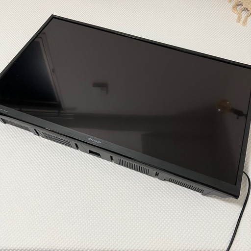 40インチ】テレビ足も付いてます。 (Cie) 鳳のテレビ《液晶