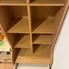 キティ　本棚　収納棚の画像