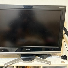 テレビ　32型