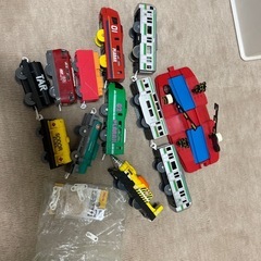 プラレール踏切と電車
