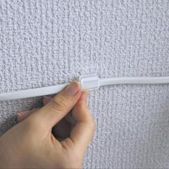 【新品未使用】3個セット　エルパ (ELPA) クリアーコードキャッチ 配線 ケーブル まとめる ピン差し込みタイプ 5個入 CC-04B(ピン)

の画像