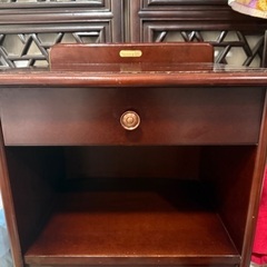 シモンズの家具