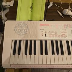 CASIO LK-111 光ナビゲーションキーボード レッスンナビ機能 電子ピアノ マイクも使えます カシオ 動作品の画像