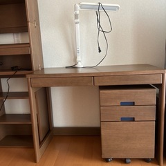 ほぼ未使用の机