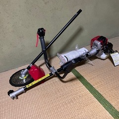 新品　エンジン刈払機　草刈り機