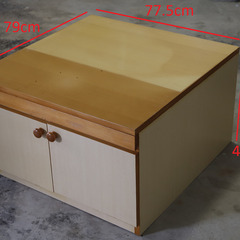 自作のテレビ台？