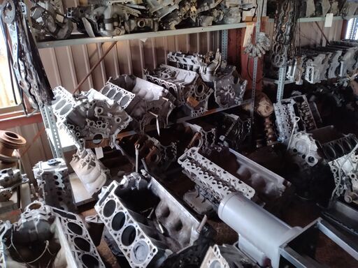 メルセデス-ベンツ119-117エンジン専門ガレージ各種エンジン制作-内燃機業務
