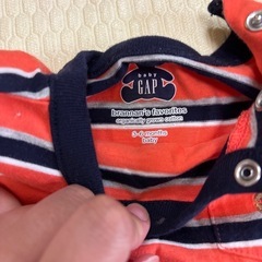 ベビーGAP ロンパース4点セット
の画像