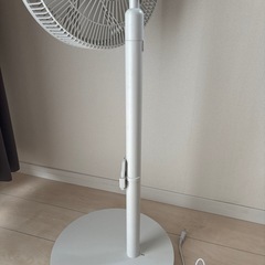 扇風機　首振り不可の画像