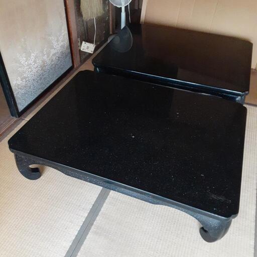 古いローテーブル4つあります。軽いです。1.5m×1mぐらい?1個800 古いローテーブル4つあります。軽いです。1.5m×1mぐらい?1個800