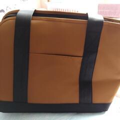 美品ペットキャリーバッグの画像