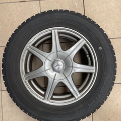 買取者確定　
スタッドレスタイヤ　15インチ　nv200  　　　　