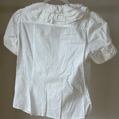 フリルブラウス サイズ38(M?) 綿100使用極少 美品　クリーニング済 の画像