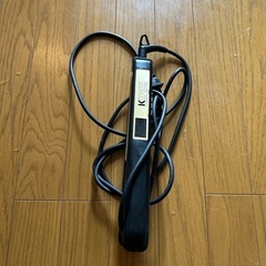 温度調整可能なストレートヘアアイロン①
